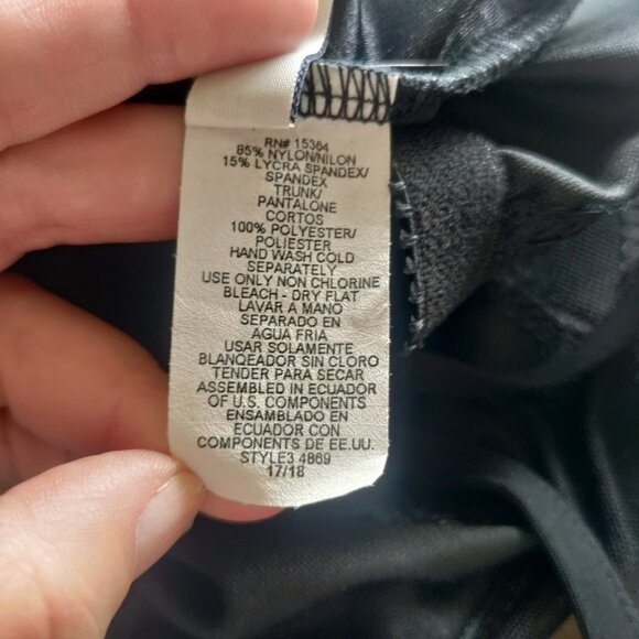 Vintage Basic Edition Black One Piece Swimsuit Size 17/18 New - Picture 7 of 9